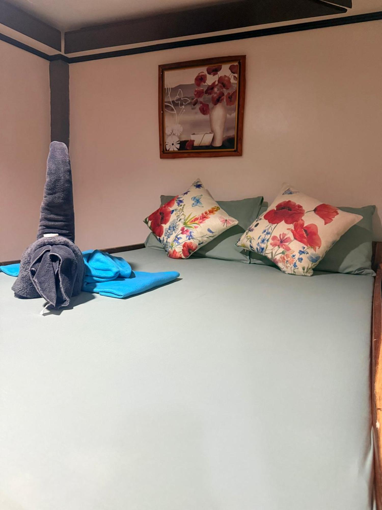 Lolo Bob'S Bed And Breakfast El Nido Luaran gambar