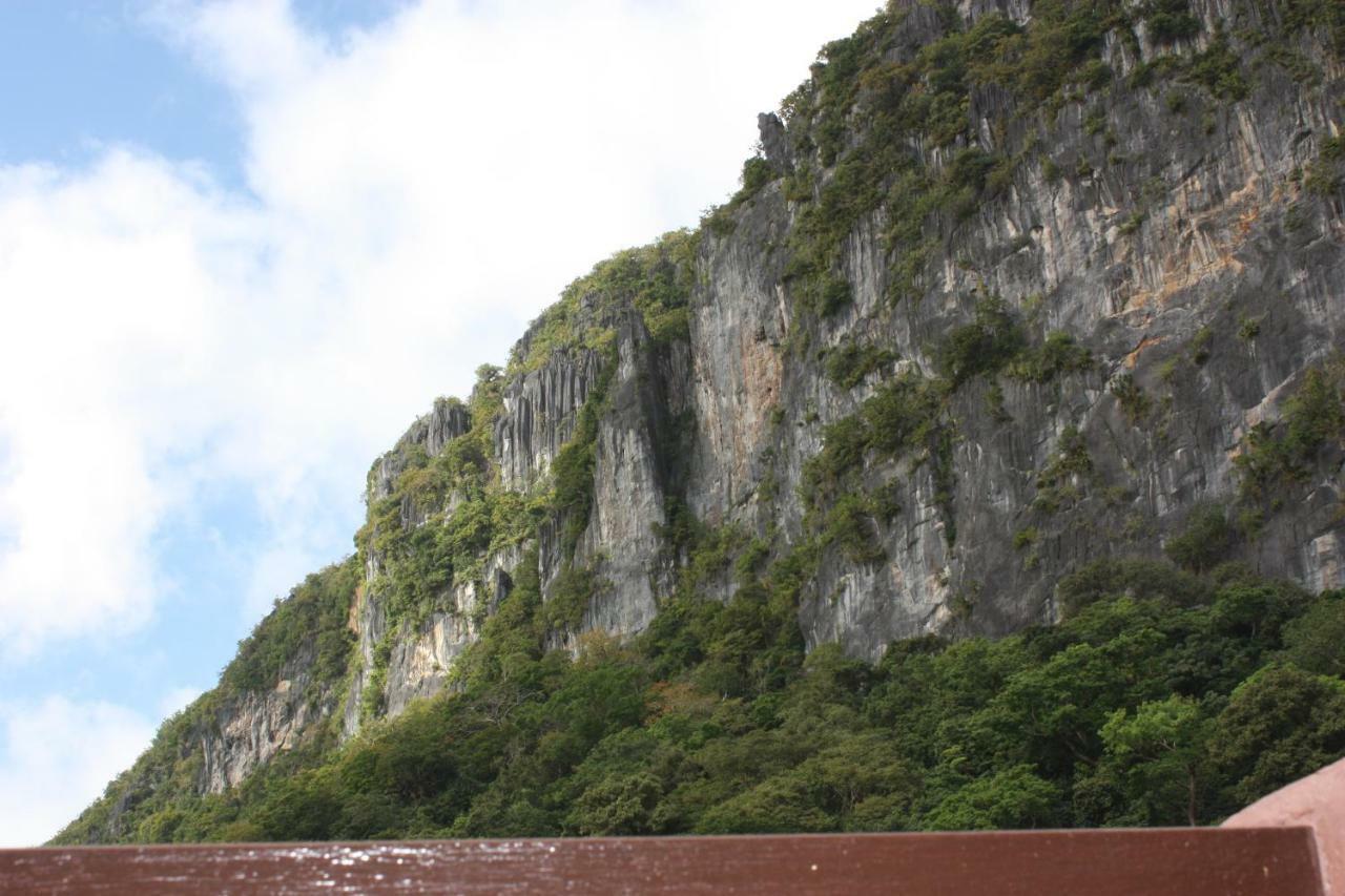 Lolo Bob'S Bed And Breakfast El Nido Luaran gambar