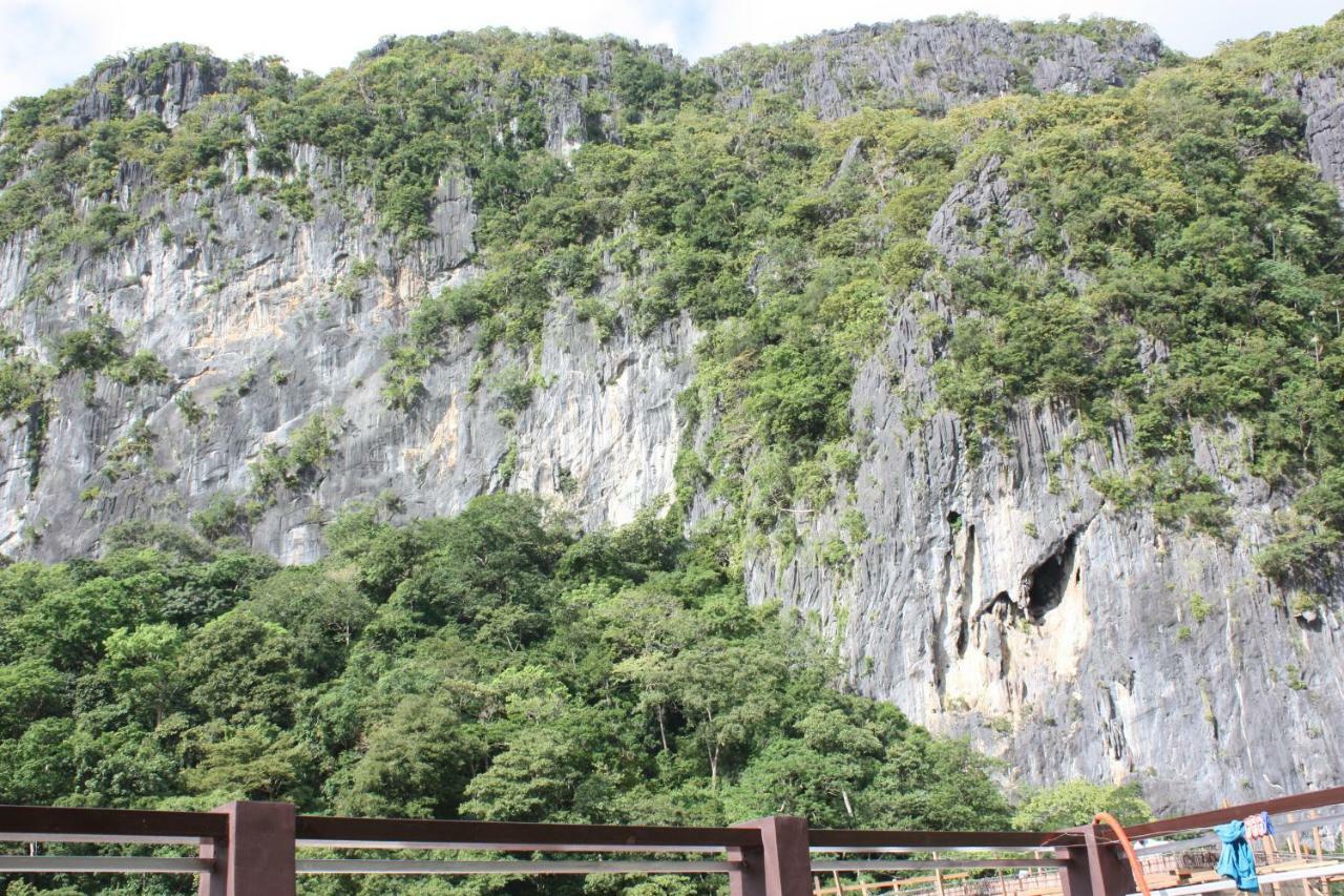 Lolo Bob'S Bed And Breakfast El Nido Luaran gambar